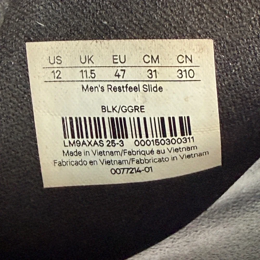lululemon Restfeel Slide Men Size 12 Black Graphite Comfort Sandals Sporty Beach